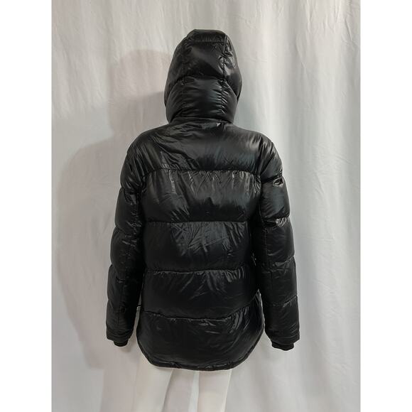 Aritzia 'The Super' Black Puff Jacket Size M - Picture 3 of 5